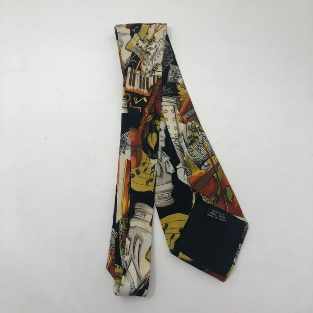 Vintage Nicole Miller Silk Tie Mens Classical Music Teacher Business Career